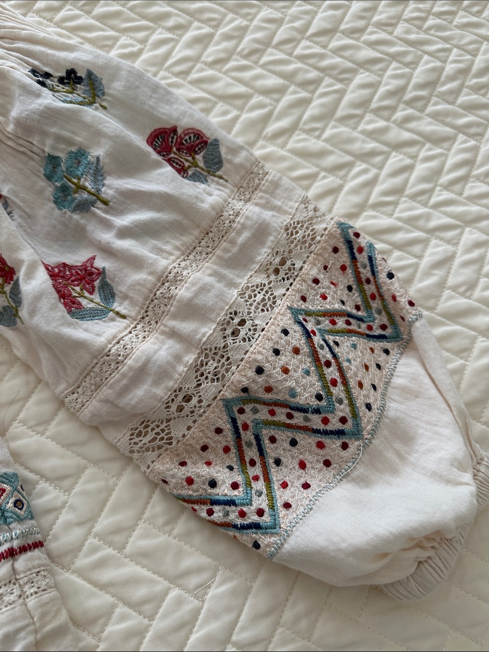 Women's Embroidered White Peasant Blouse - Picture 8 of 12